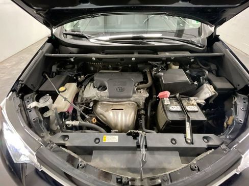 Used 2018 Toyota RAV4 Platinum image 29