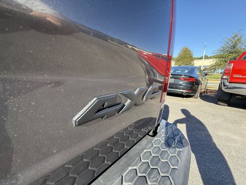 Used 2016 RAM 1500 Rebel w/ Luxury Group image 41