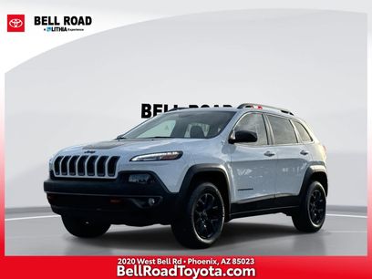 Used 2016 Jeep Cherokee Trailhawk w/ Comfort/Convenience Group