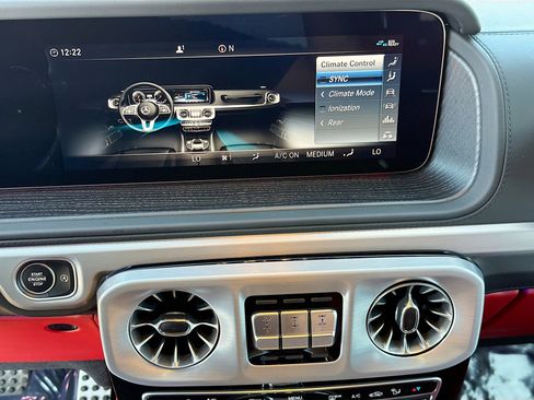 Used 2021 Mercedes-Benz G 63 AMG AMG G 63 image 31