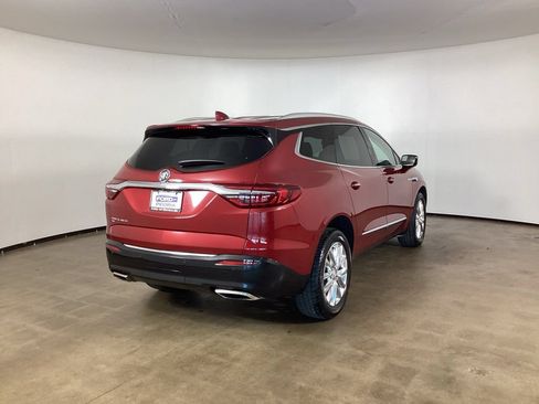 Used 2021 Buick Enclave Premium w/ Sun and Sites Package AWD/4WD image 5