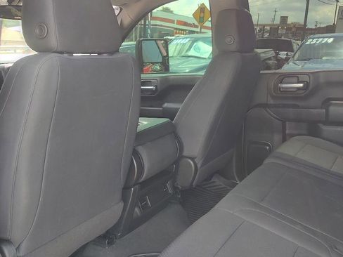 Used 2022 Chevrolet Silverado 2500 Custom w/ Custom Value Package AWD/4WD image 22