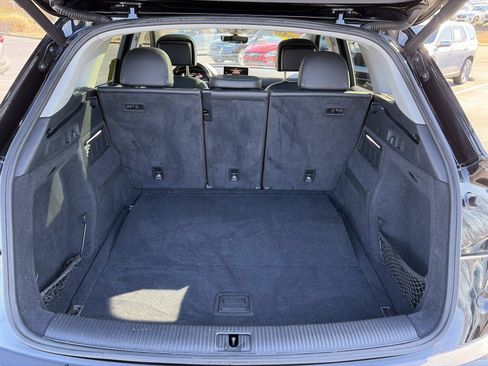 Used 2018 Audi Q5 2.0T Premium Plus w/ Premium Plus Package image 10