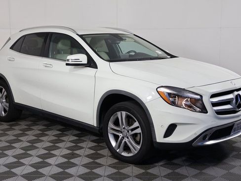 Used 2017 Mercedes-Benz GLA 250 image 3
