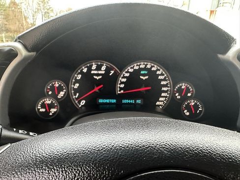 Used 2007 Chevrolet Corvette Convertible w/ Preferred Equipment Group image 18