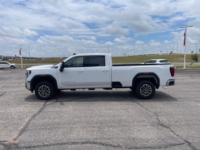 Used 2025 GMC Sierra 2500 SLE w/ Max Trailering Package AWD/4WD image 8