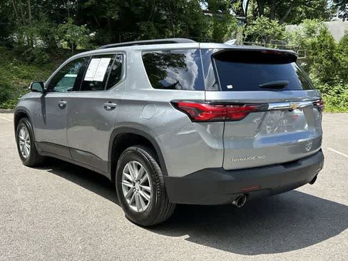 Used 2023 Chevrolet Traverse LT AWD/4WD image 32