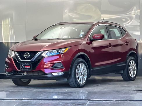 Used 2021 Nissan Rogue Sport SV FWD image 7