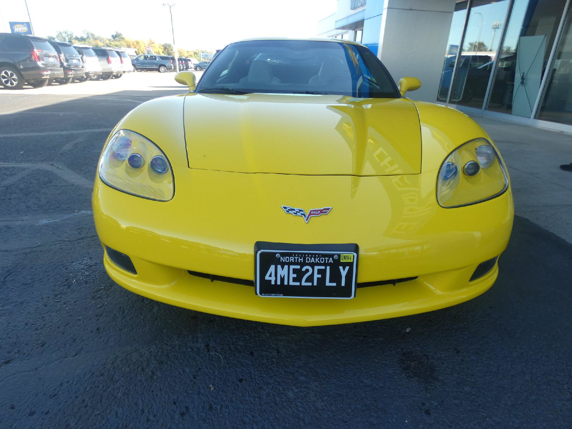 Used 2013 Chevrolet Corvette Coupe w/ 3LT Preferred Equipment Group RWD image 5
