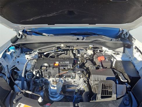 Certified 2024 Honda HR-V LX image 28