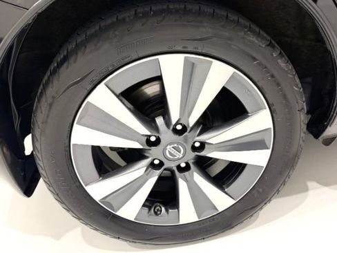 Used 2016 Nissan Leaf SV FWD image 5