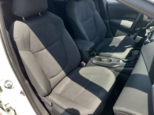 Used 2021 Toyota Corolla LE FWD image 19