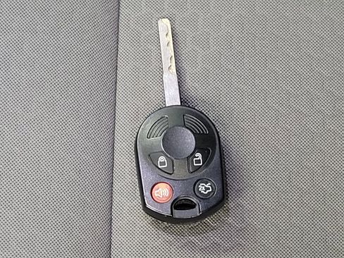 Used 2018 Ford Escape SE w/ SE Sync 3 Package FWD image 32