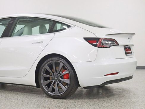 Used 2020 Tesla Model 3 Performance image 10