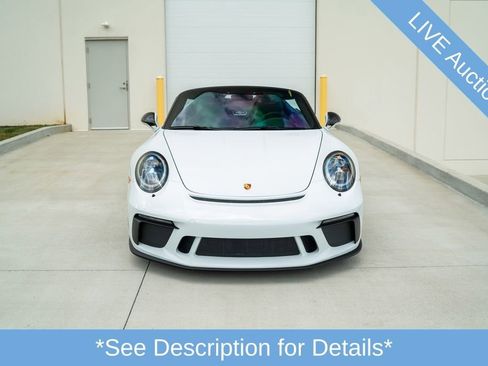 Used 2019 Porsche 911 Speedster image 8