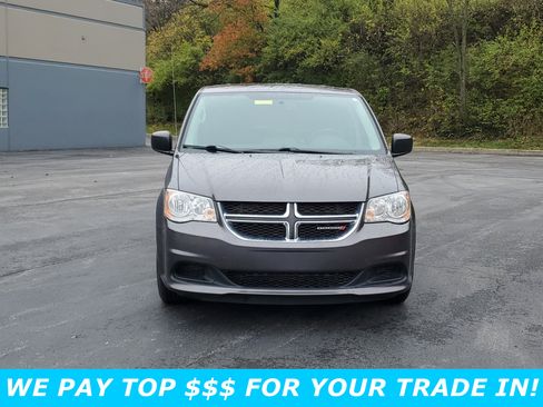 Used 2015 Dodge Grand Caravan SE w/ Quick Order Package 29E SE image 2