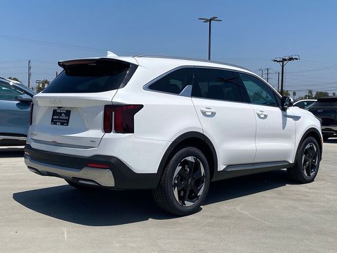 New 2026 Kia Sorento EX FWD image 3