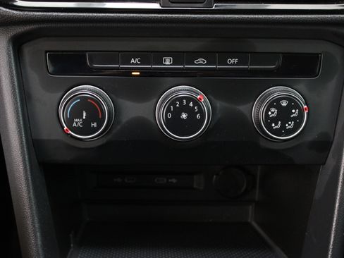 Used 2022 Volkswagen Taos S FWD image 19