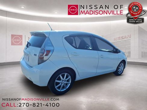 Used 2012 Toyota Prius C Three FWD image 2