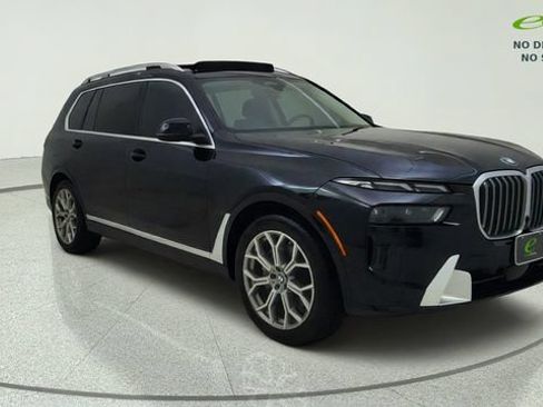 Used 2025 BMW X7 xDrive40i w/ Premium Package AWD/4WD image 1