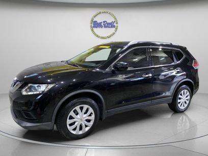 Used 2016 Nissan Rogue S w/ Appearance Package