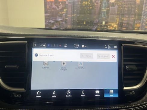 New 2026 Chrysler Pacifica Select image 15