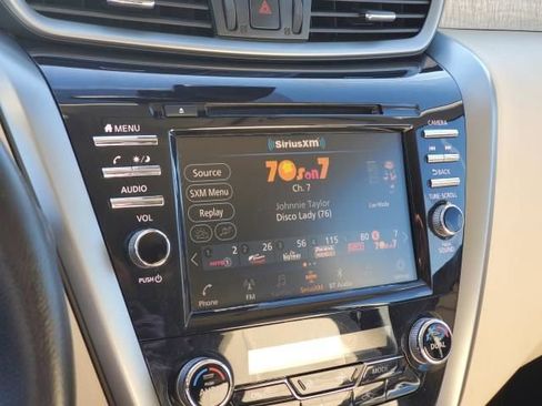 Used 2023 Nissan Murano SV image 28