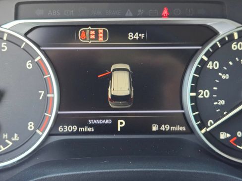 Used 2026 Nissan Rogue SV FWD image 33