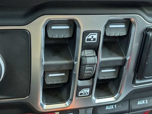 New 2026 Jeep Gladiator Mojave AWD/4WD image 25