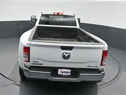 Used 2024 RAM 3500 Big Horn image 31
