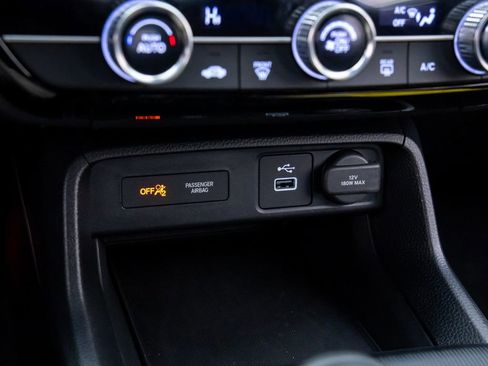 Certified 2024 Honda Civic Sport image 25