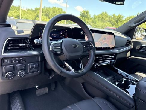 Used 2025 Chevrolet Tahoe RST w/ Comfort Package RWD image 34