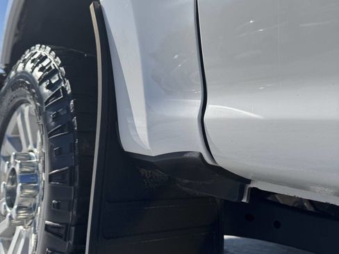 Used 2019 Ford F350 XLT w/ FX4 Off-Road Package AWD/4WD image 19