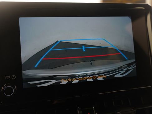 Used 2024 Toyota Corolla SE image 26