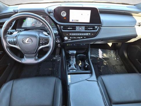 Used 2023 Lexus ES 300h w/ Premium Package FWD image 17
