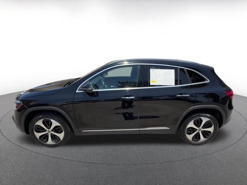 Used 2025 Mercedes-Benz GLA 250 image 8