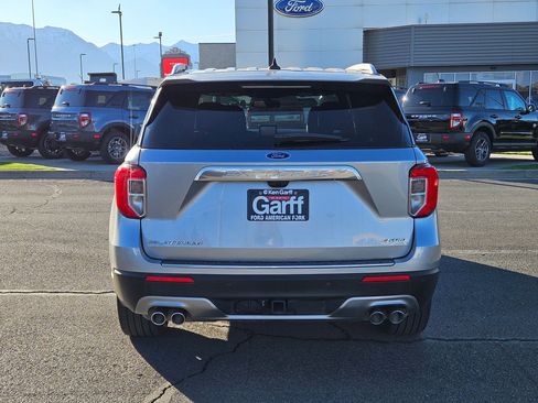 Used 2023 Ford Explorer Platinum w/ Technology Package AWD/4WD image 7