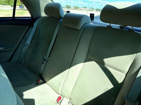 Used 2012 Toyota Corolla LE w/ Premium Pkg image 24