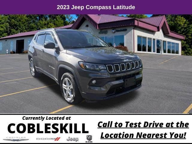 Used 2023 Jeep Compass Latitude w/ Convenience Group AWD/4WD 360° Tour
