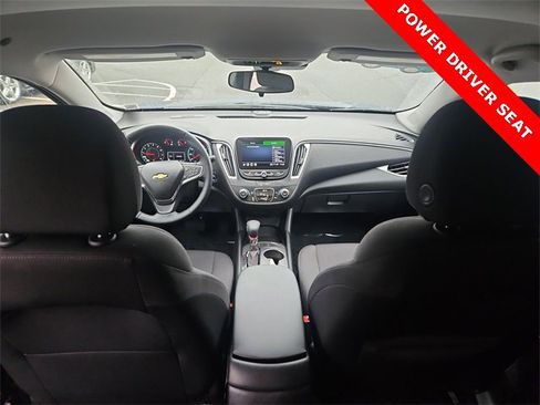 Certified 2025 Chevrolet Malibu RS image 20