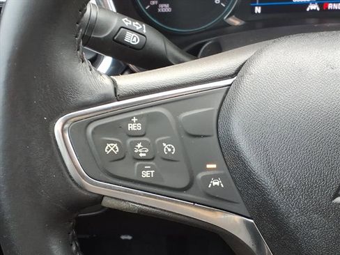 Used 2021 Chevrolet Equinox LT image 21