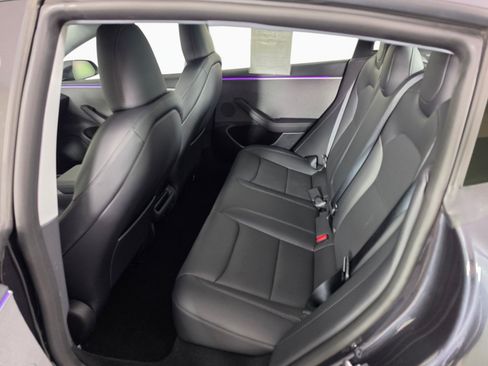 Used 2025 Tesla Model 3 Long Range RWD image 38