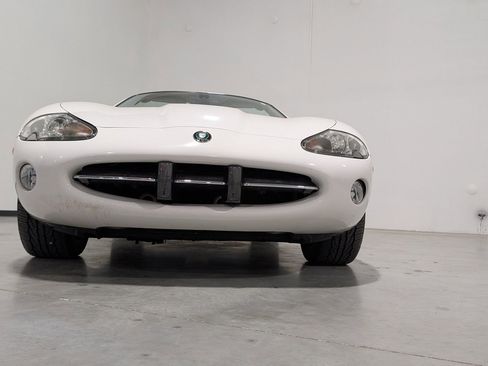 Used 2003 Jaguar XK8 Convertible RWD image 25