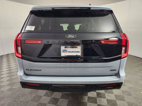 New 2026 Ford Expedition Max Platinum w/ Stealth Performance Package AWD/4WD image 6