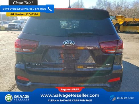 Used 2019 Kia Sorento AWD V6 image 8