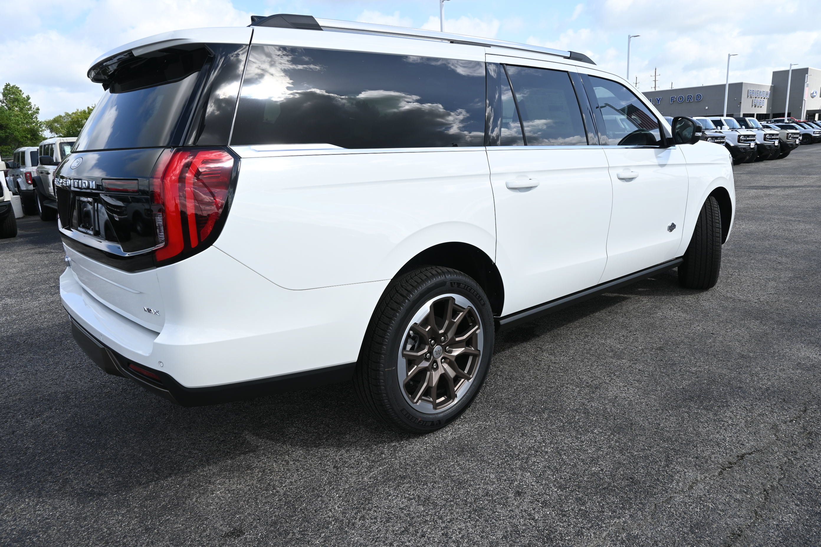 New 2027 Ford Expedition Max King Ranch AWD/4WD image 3