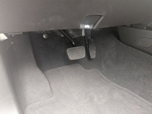 Certified 2025 Chevrolet Colorado Z71 w/ Z71 Convenience Package 2 image 15