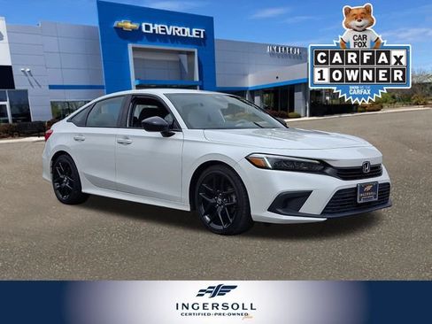 Used 2023 Honda Civic Sport image 1