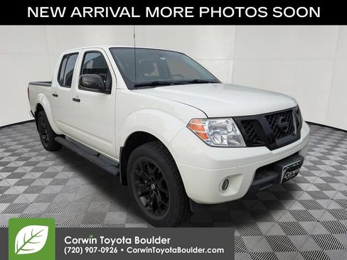 Used 2020 Nissan Frontier SV w/ Midnight Edition Floor Mats AWD/4WD image 1