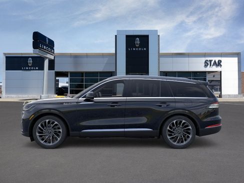 New 2026 Lincoln Aviator Reserve w/ Luxury Package AWD/4WD image 3